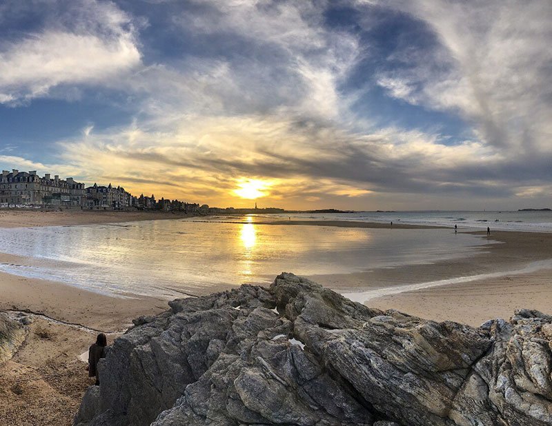 La digue du sillon à Saint-Malo